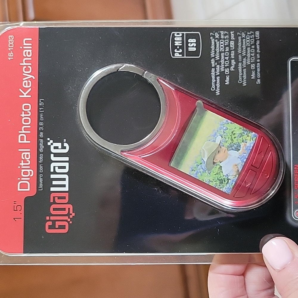 Digital photo Keychain